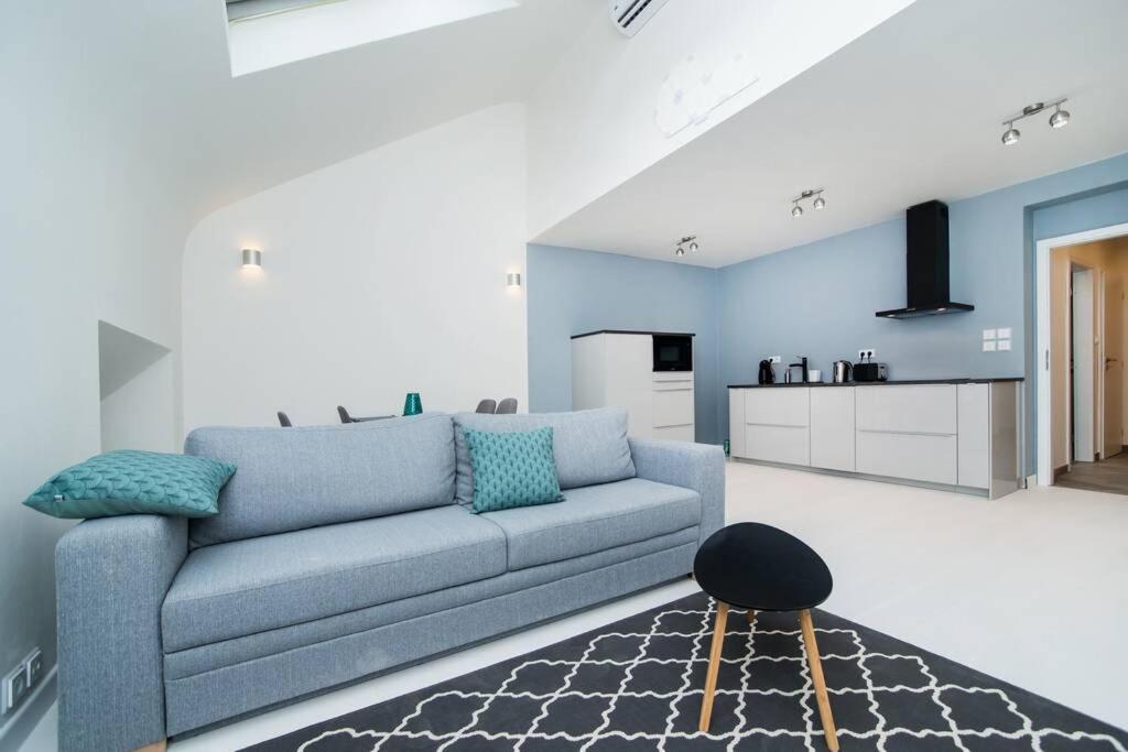 Old Town 1 Bedroom Oasis With Ac And Double Shower Praga Esterno foto